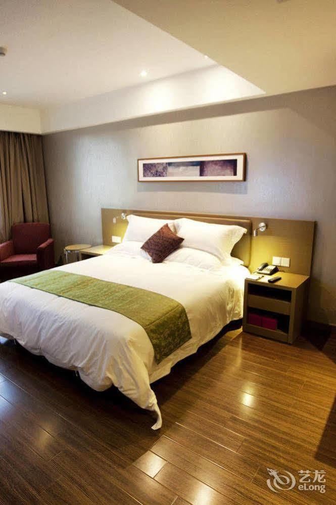 Heyi Hotel Hefei Changjiang Middle Road Eksteriør billede